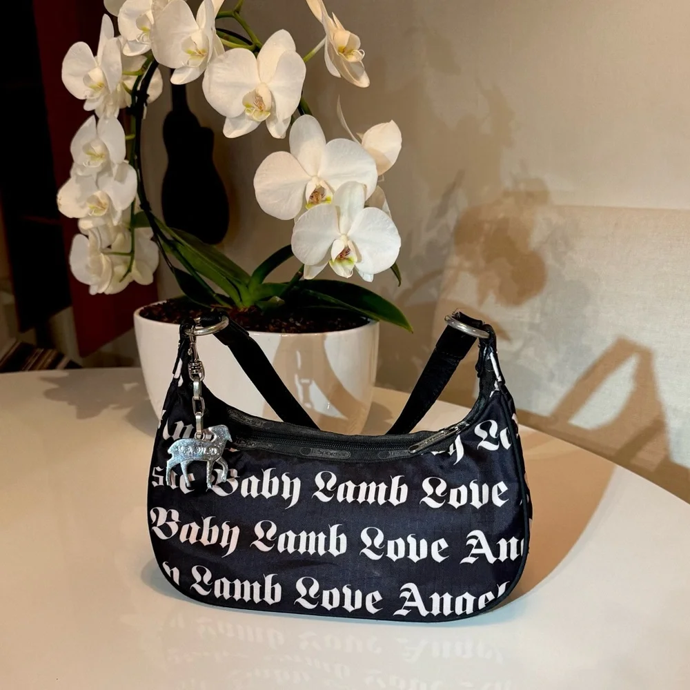 SOLD!! LAMB x LeSportSac Hella Good by Gwen Stefani Bag w charm 🐑 - Picture 1 of 7